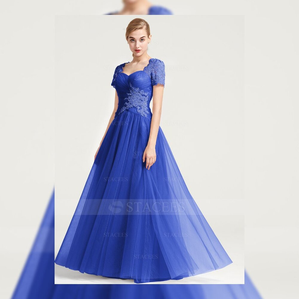 STACEE'S gorgeous formal gown